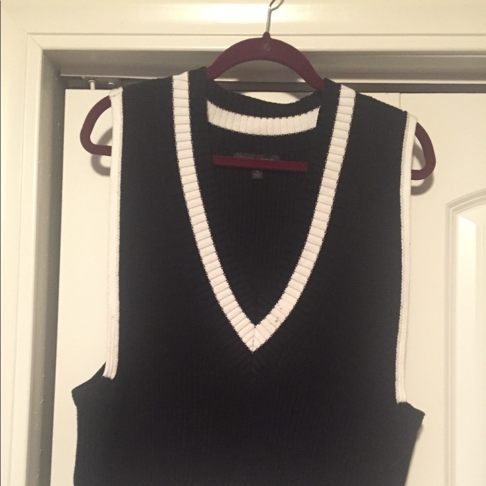 Banana Republic sweater vest